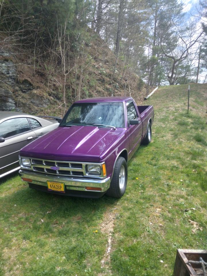 Purple truck from the dream at Magdala